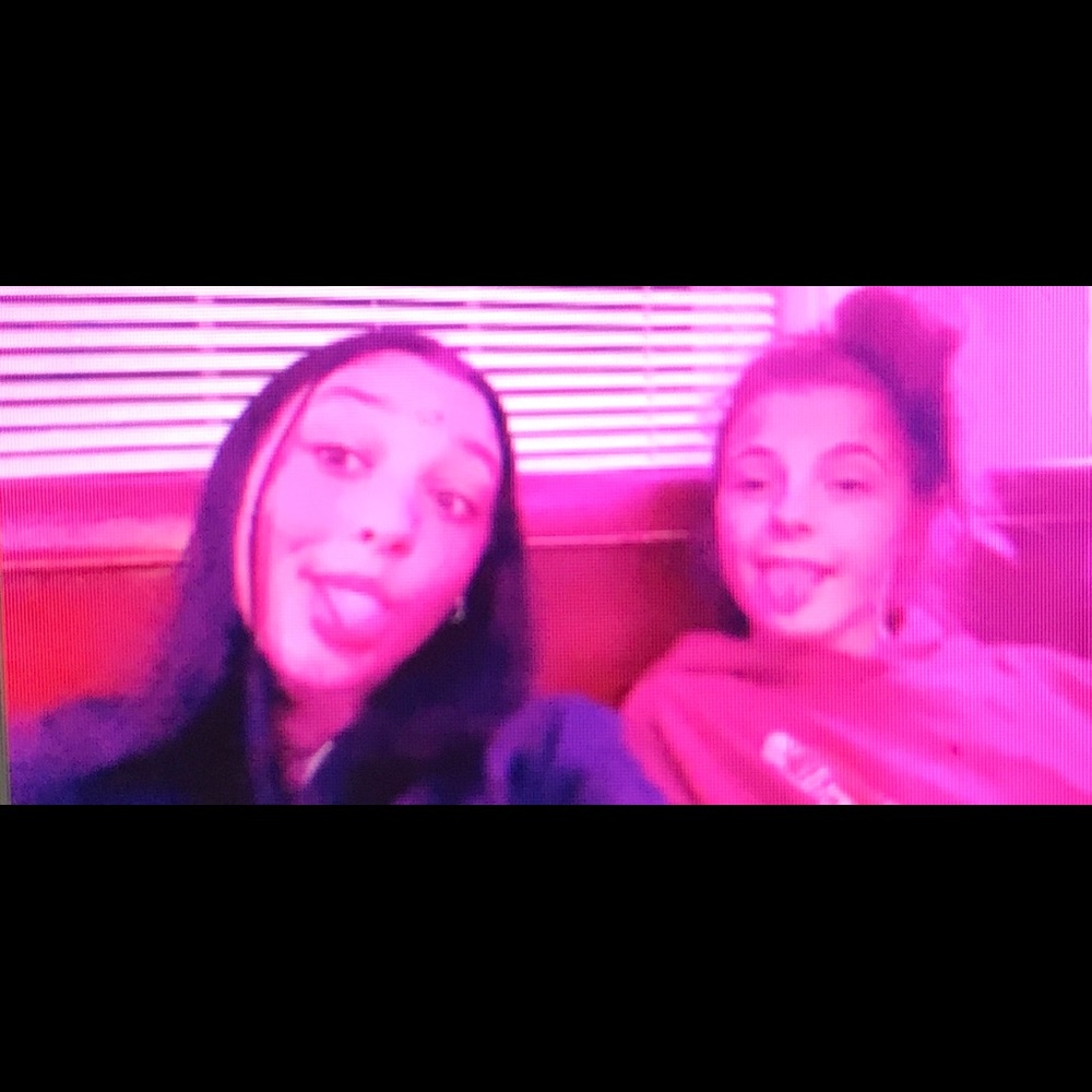 Meet your Posher, Lexi